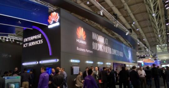 德国汉诺威（CeBIT） 机器人无人机引关注(图1)