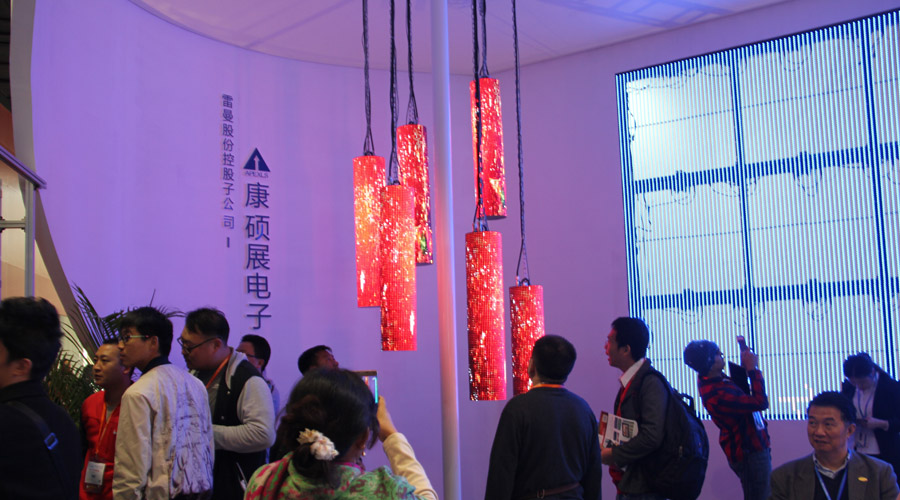 LED圆柱屏