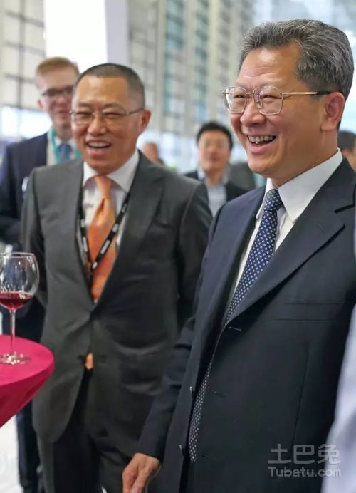 首届深圳家居设计周暨31届深圳家具展盛大开幕