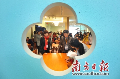双面龙家展 大手笔投入“攻城略地”(图3) 双面龙家展 大手笔投入“攻城略地”(图3)