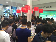 Hesvit智能手环展位人山人海 深圳中国电子展