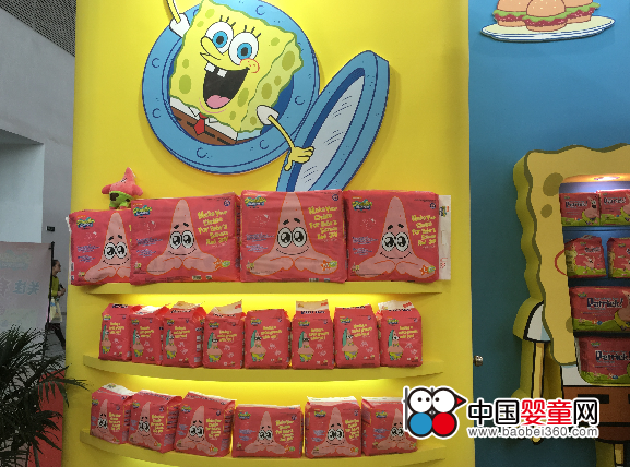 海绵宝宝&amp;派大星纸尿裤欢乐亮相北京京正展(图4)