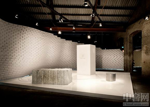 耐克也出现在米兰家具展 耐克也要进军家具界(图2)