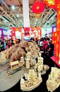 文展会特色展位销售火爆 市民逛展热情不减