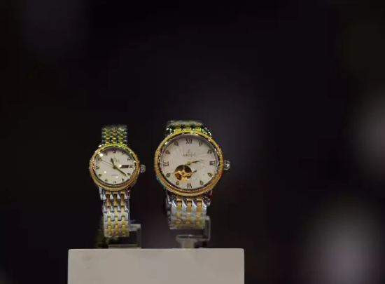 加博会上展出的手表