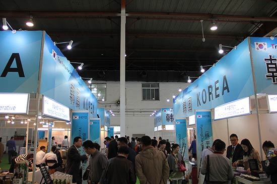 首个大型来华展团亮相健博会 中韩协定生效(图1)
