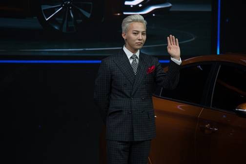 权志龙代言悦纳全球首发 北京现代群星闪耀(图2)