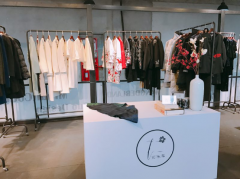 花木深惊艳亮相2017上海服装服饰展