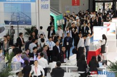 2017上海光伏展热闹正当时