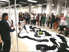 "都市寓言"艺术展开幕 吁都市绿色发展