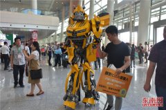中国教育装备展开幕 数万种顶尖装备颠覆传统课堂