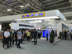 A.O.史密斯低氮锅炉亮相中国供热展
