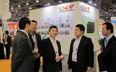 夏翔参赞考察intersolar北美太阳能展